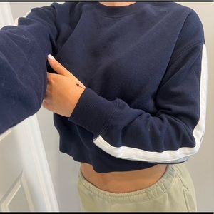 Dark blue cropped crewneck